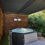 Sejour Bien Etre Pour Couple Avec Privatif & Piscine Chauffee
