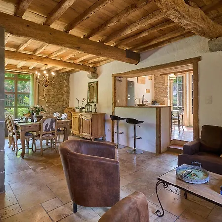 Standing Avec Privatif&piscine Chauffée Casa vacanze